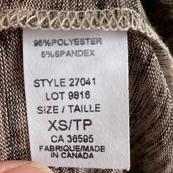 🆕 MANDEE Black/Tan w Silvery-Gold Pattern Crew Neck, Dolman  Sleeve Top XS NWT - Picture 8 of 9